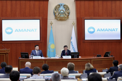 Итоги работы за III сессию VIII созыва Мажилиса подвели депутаты Amanat
