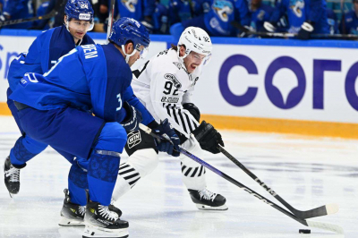 «Барыс» выиграл у «Трактора» в первом домашнем матче сезона КХЛ