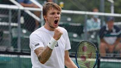 Бублик во второй раз выиграл Terra Wortmann Open