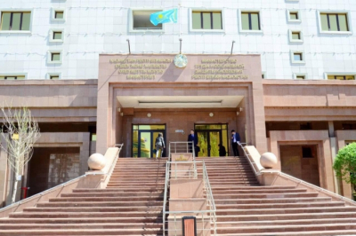 Семья потеряла пятерых детей в пожаре – о пособиях рассказали в Минтруда