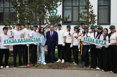 Более 100 тысяч выпускников школ внесли вклад в озеленение страны