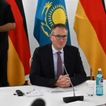 Бернд Ульбрихт корпорация бастамаларына қолдау көрсеткені үшін Мемлекет басшысына алғыс айтты